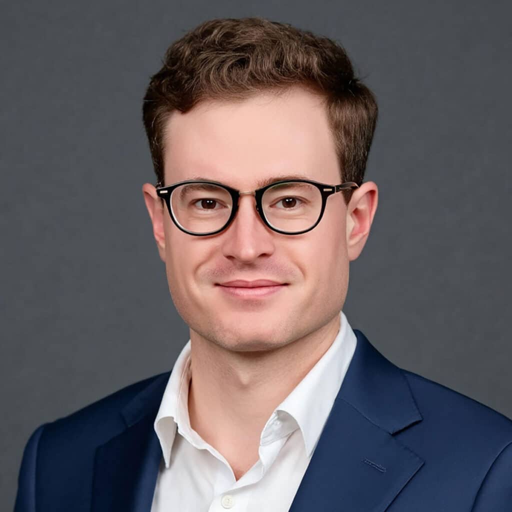 Dr. Matthew Louis